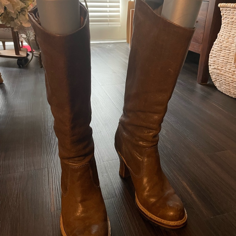 Beautiful Frye Boots!